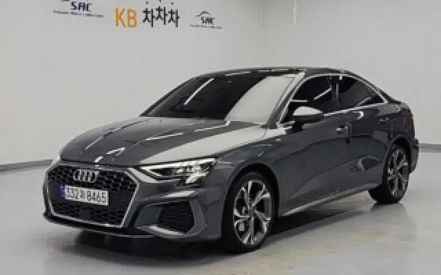 수원중고차매매센터 A3(8Y) 40 TFSI 프리미엄 매물 사진 5 - 2023/08 27,000km